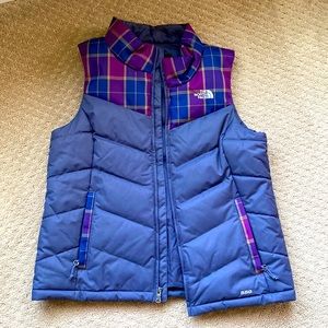 North Face Women 550 Vest size Medium